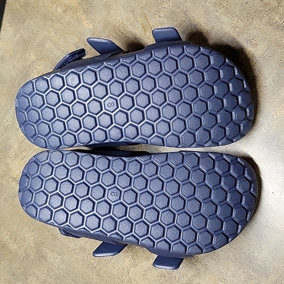 Cat and Jack Sandals - Toddler 8 - Picture 2 of 4